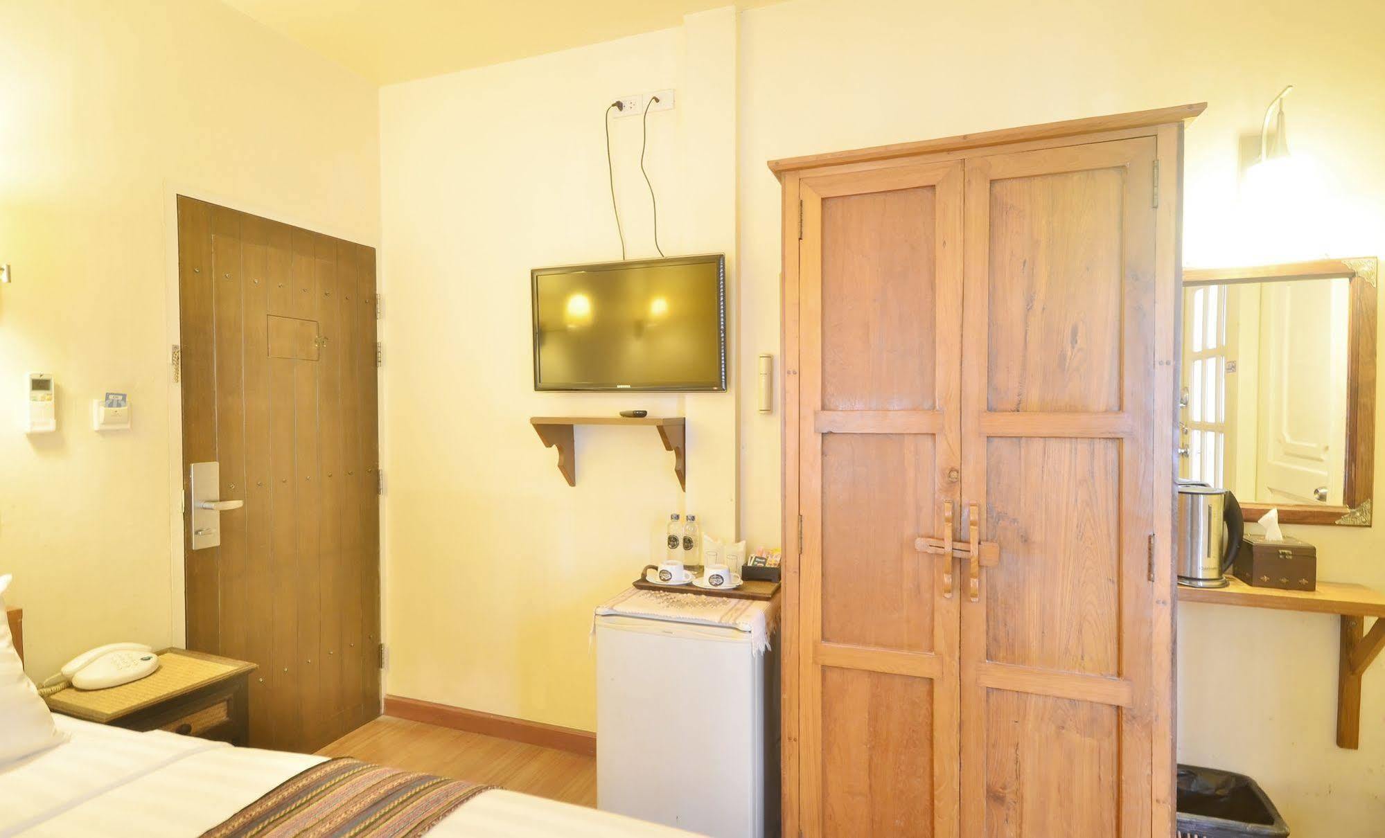 I'M Happy Bed & Breakfast เชียงใหม่ ภายนอก รูปภาพ